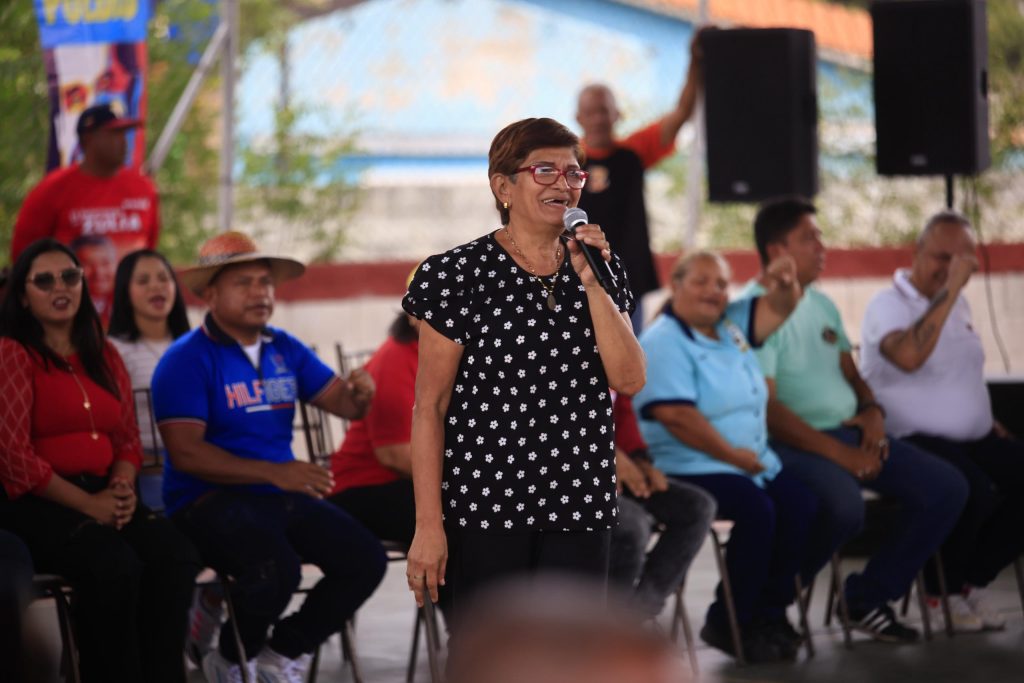 🔥 ¡CON EL PUEBLO ORGANIZADO! Luis Caldera sostiene productiva reunión de trabajo en Cristo de Aranza 8 Noticias Maracaibo