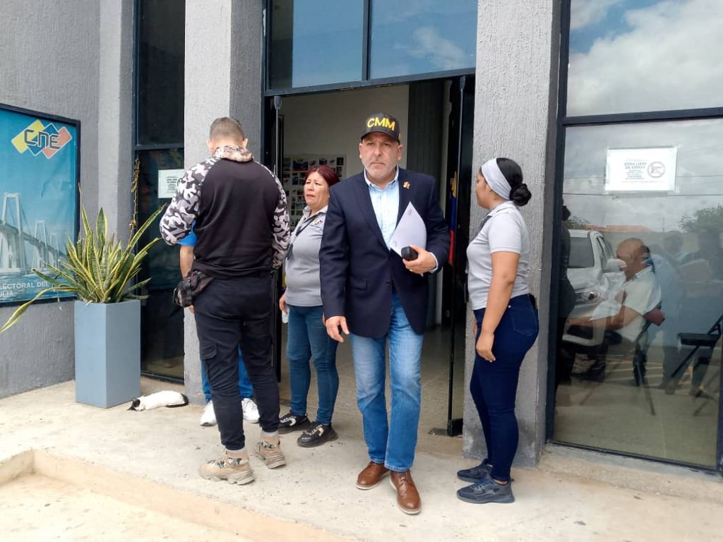 🔴⚖️ ¡CONTROVERSIA ELECTORAL! Contraloría de Maracaibo impugna candidatura de UNT ante el CNE 8 Noticias Maracaibo