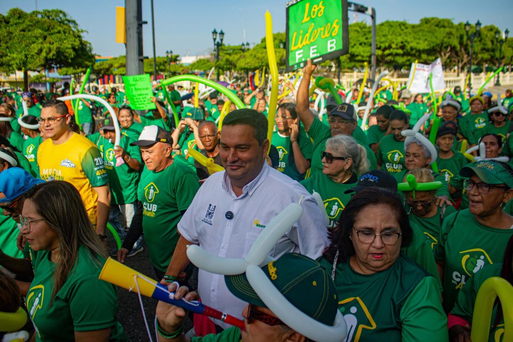 ¡Fiesta de Sabiduría y Alegría! Más de mil adultos mayores inundaron las calles de Maracaibo en colorida caminata 15 Noticias Maracaibo