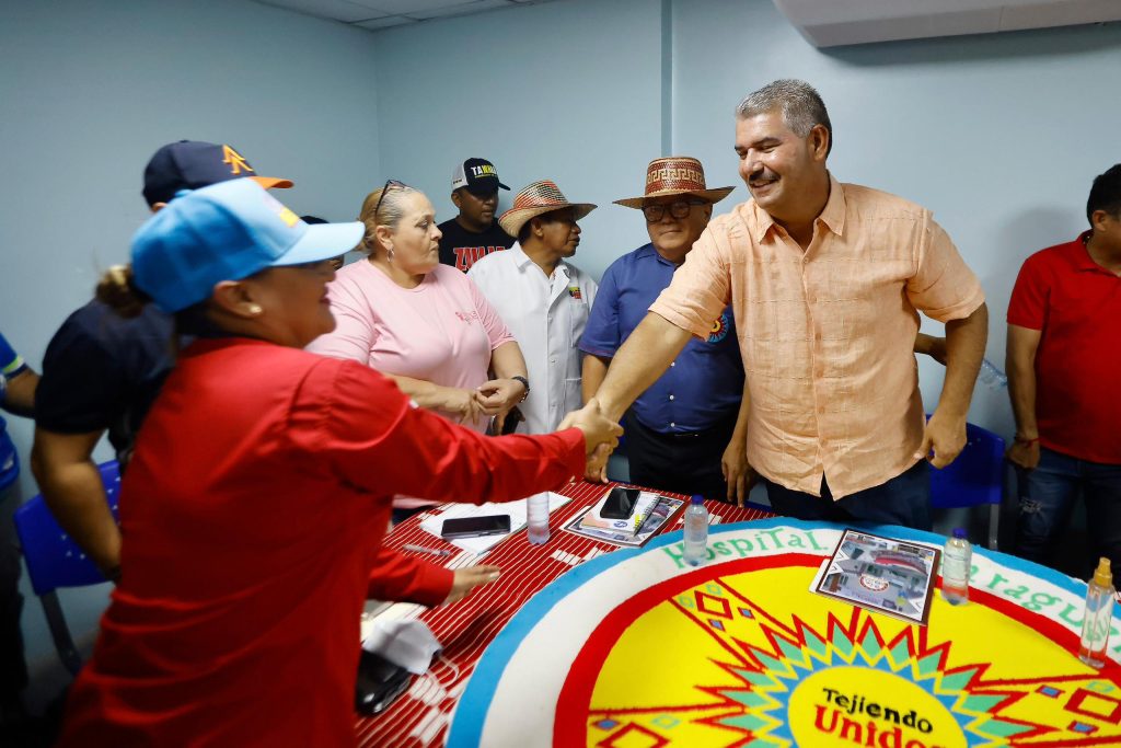 ¡PLAN CAYAPA DE LA SALUD LLEGA A LA GUAJIRA! LUIS CALDERA TRANSFORMA EL HOSPITAL BINACIONAL DE PARAGUAIPOA 🌟🏥 11 Noticias Maracaibo