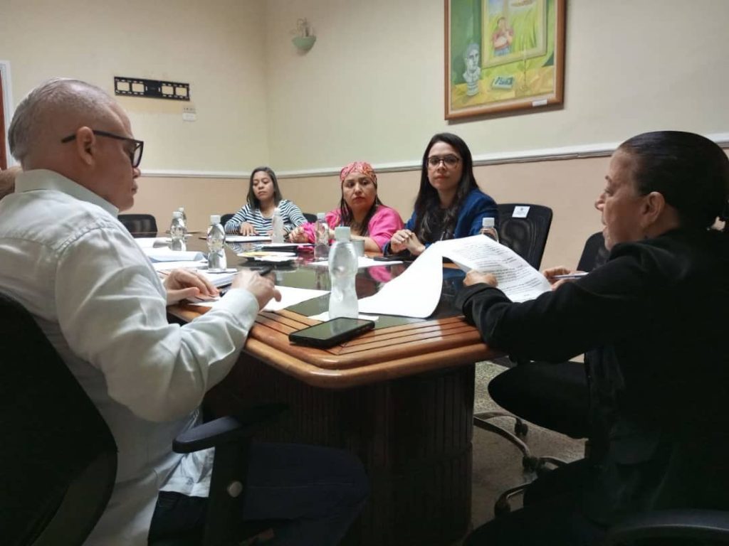 ¡Honor a quien honor merece! 👨⚖️👩⚖️ CLEZ instala Consejo para la Orden 'Carlos Escarrá Malavé' (Reconocimiento a la excelencia jurídica zuliana) 10 Noticias Maracaibo