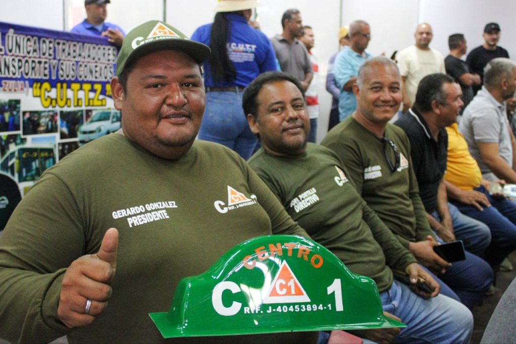 DI MARTINO RECIBE APOYO MASIVO DEL SECTOR TRANSPORTE: 'VAMOS A RECUPERAR LAS 118 RUTAS QUE EXISTÍAN 9 Noticias Maracaibo