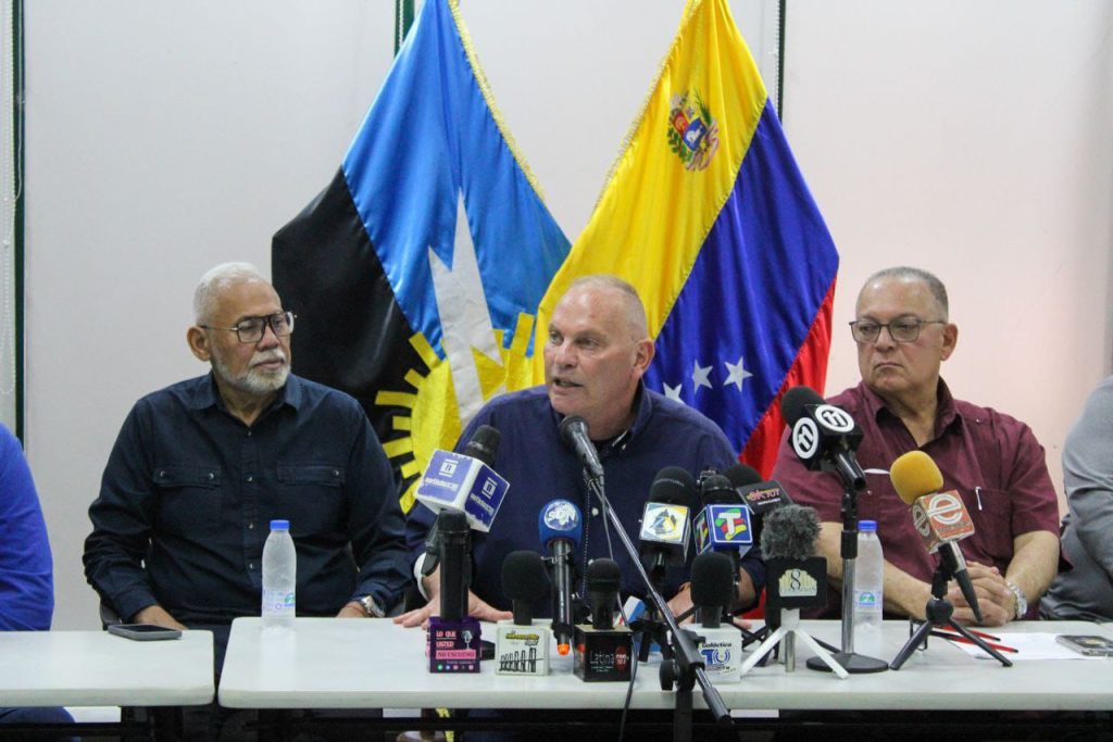 DI MARTINO RECIBE APOYO MASIVO DEL SECTOR TRANSPORTE: 'VAMOS A RECUPERAR LAS 118 RUTAS QUE EXISTÍAN 10 Noticias Maracaibo