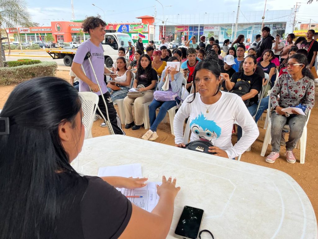 JÓVENES DE SAN FRANCISCO ELEVAN SU POTENCIAL CON PROGRAMA MUNICIPAL DE CAPACITACIÓN MASIVA 21 Noticias Maracaibo